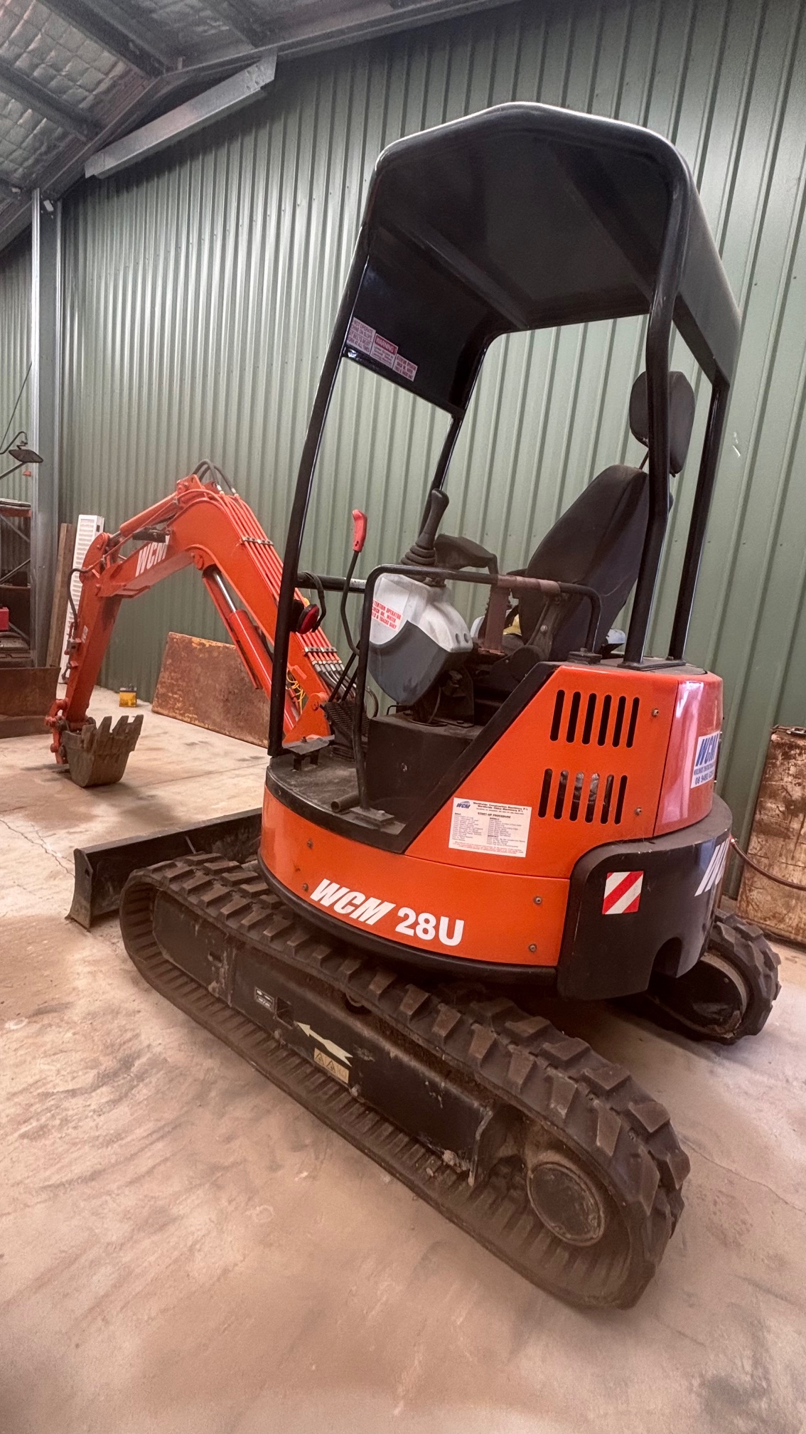 WCM 28U Excavator